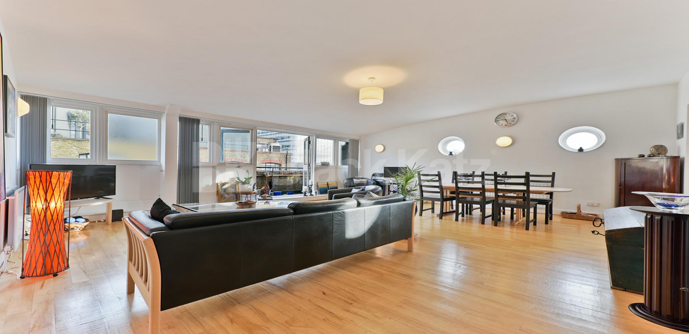 			LET , 2 Bedroom, 2 bath, 1 reception Penthouse			 Lion Court Shand Street, London Bridge